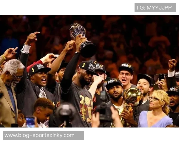 近11年卫冕冠军揭幕战回顾仅湖人和勇士两队输球的传奇之路